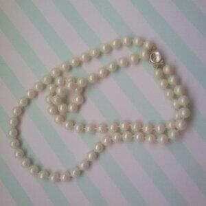 1960s Vintage Faux "Pearl" Beads Necklace with 2 Strands String Knotted